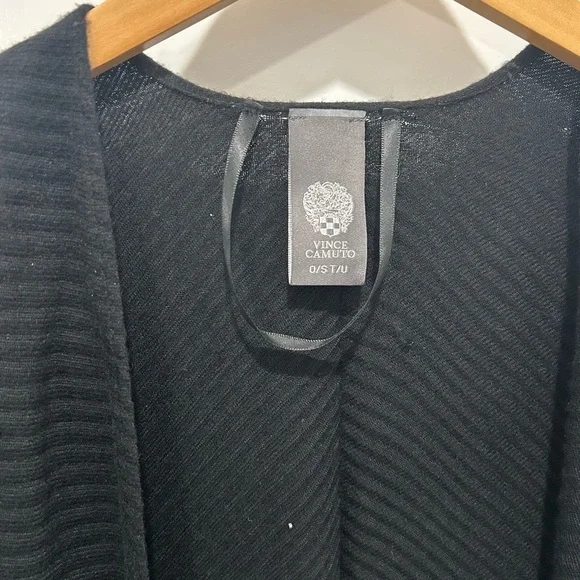 Vince Camuto Lightweight Knit Topper - Picture 4 of 5